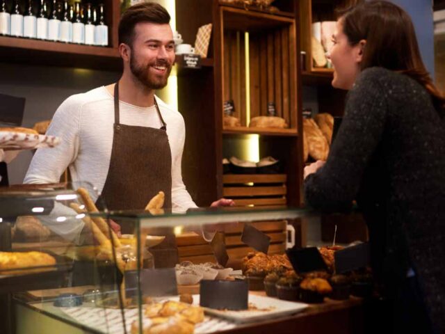 Supporting Local Small Businesses This Fall: Simple Ways to Show Love to Your Neighbors